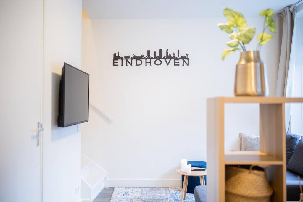 Magnificent Two Bedroom - Sd23m * Eindhoven